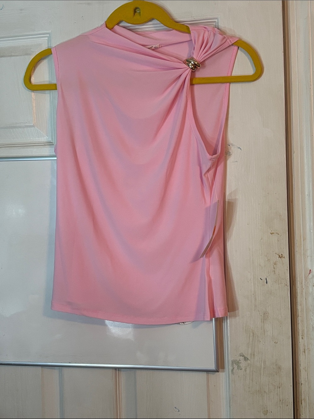 NWT Timing Pink Sleeveless Draped Women's Top with Ring Detail Large